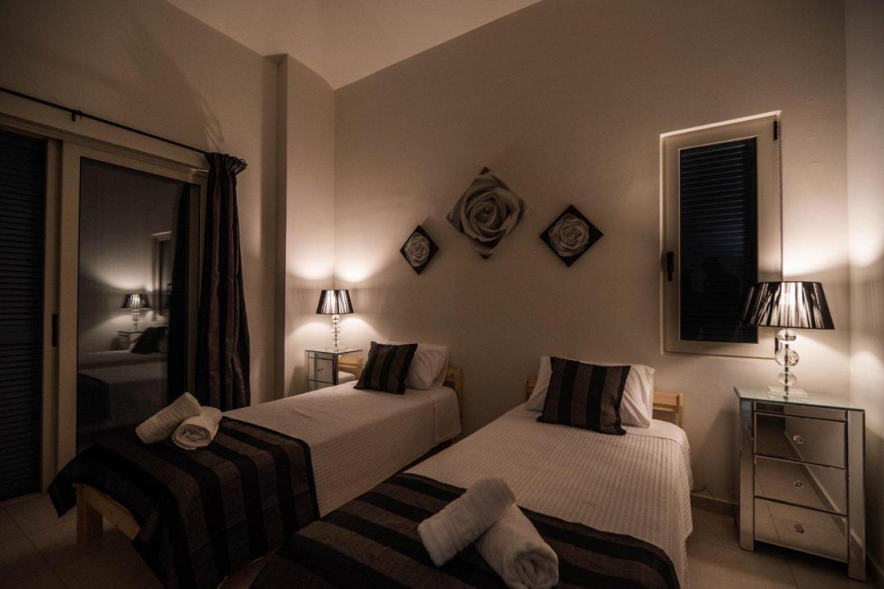 Villa Rodo Pirgos Psilonerou Buitenkant foto