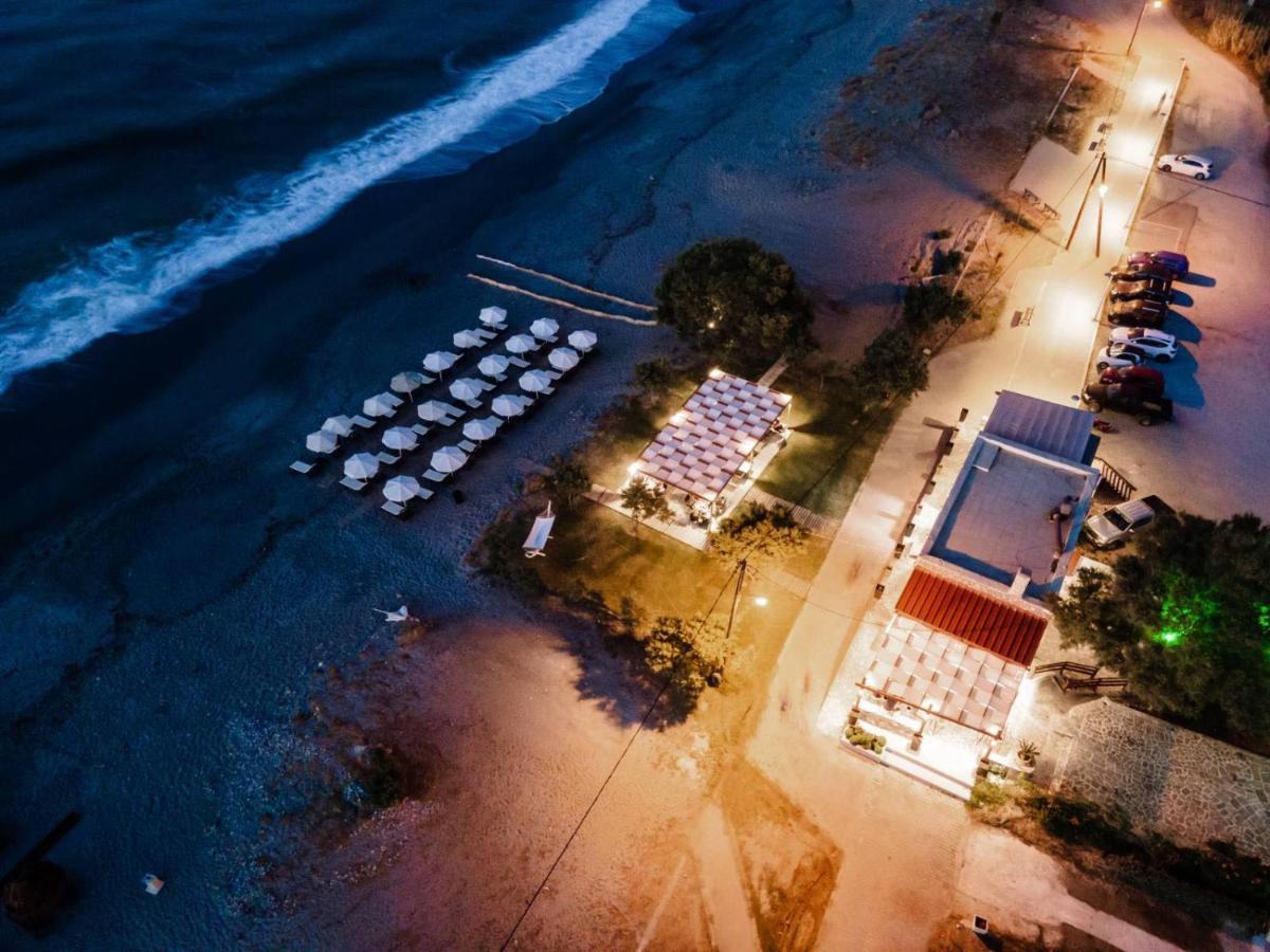 Villa Rodo Pirgos Psilonerou Buitenkant foto