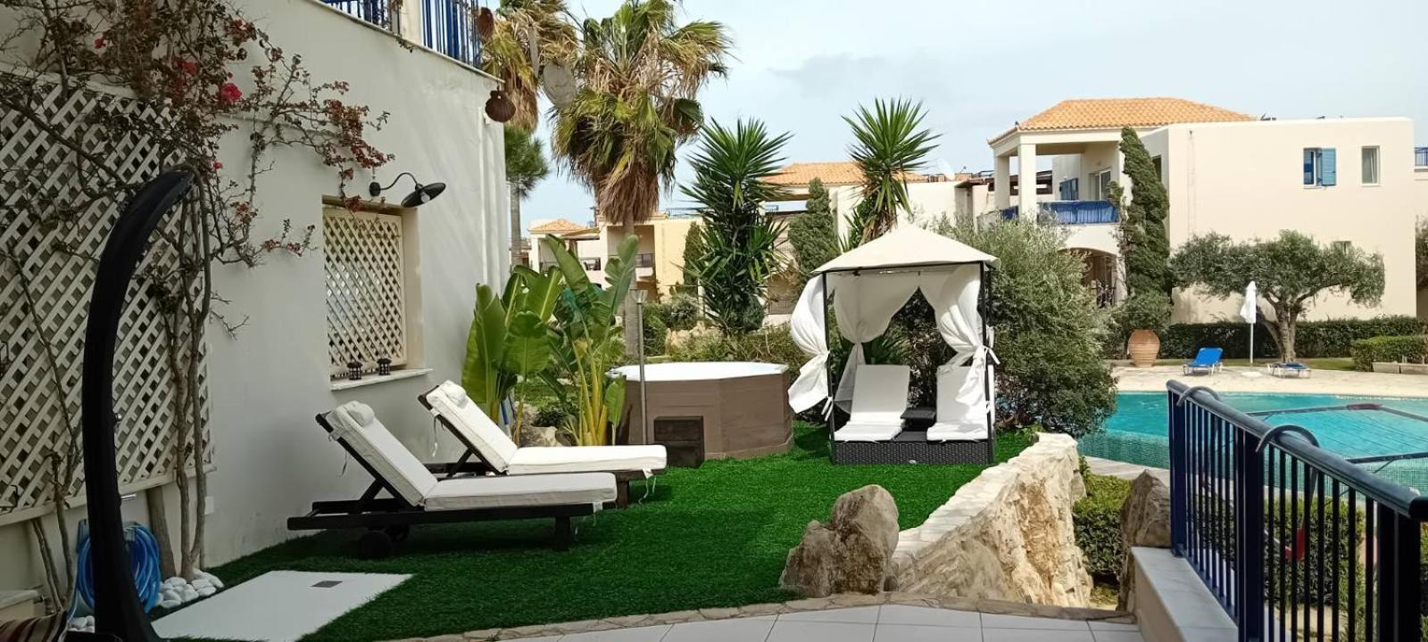 Villa Rodo Pirgos Psilonerou Buitenkant foto